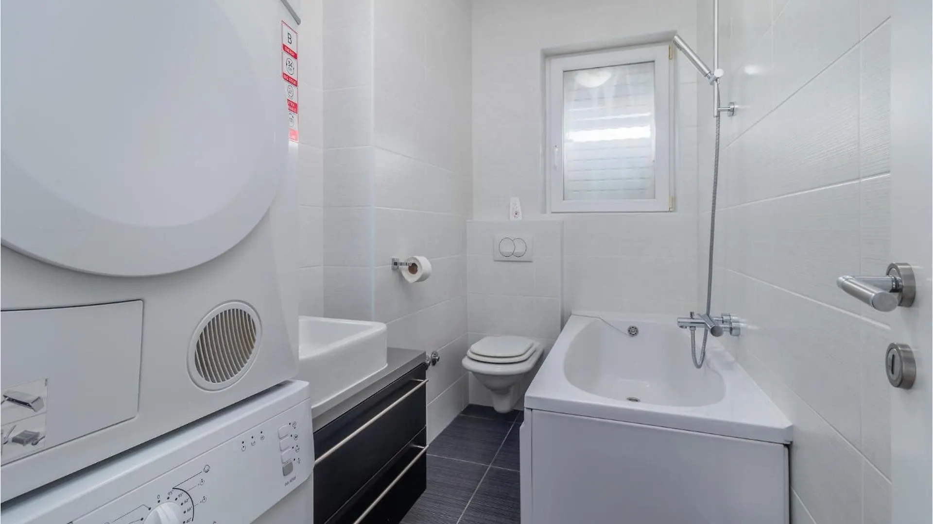 Lovely Apartment In Rab With House Sea View Palit 0*,  克罗地亚